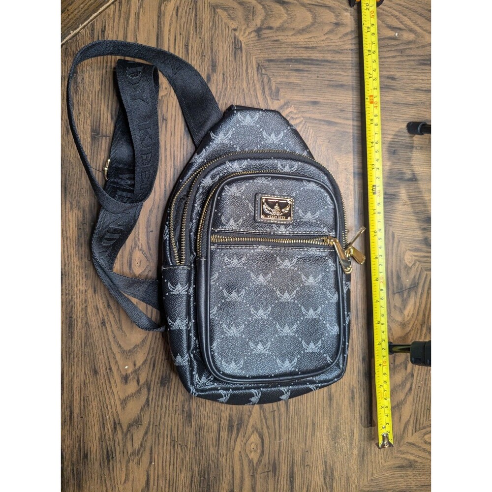 Wendy Keen Black Crossbody Sling Bag Adjustable Logo Strap Vegan Leather Travel